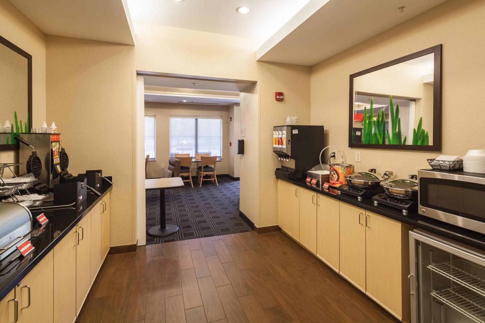 Towneplace Suites Jacksonville Butler Boulevard Екстериор снимка