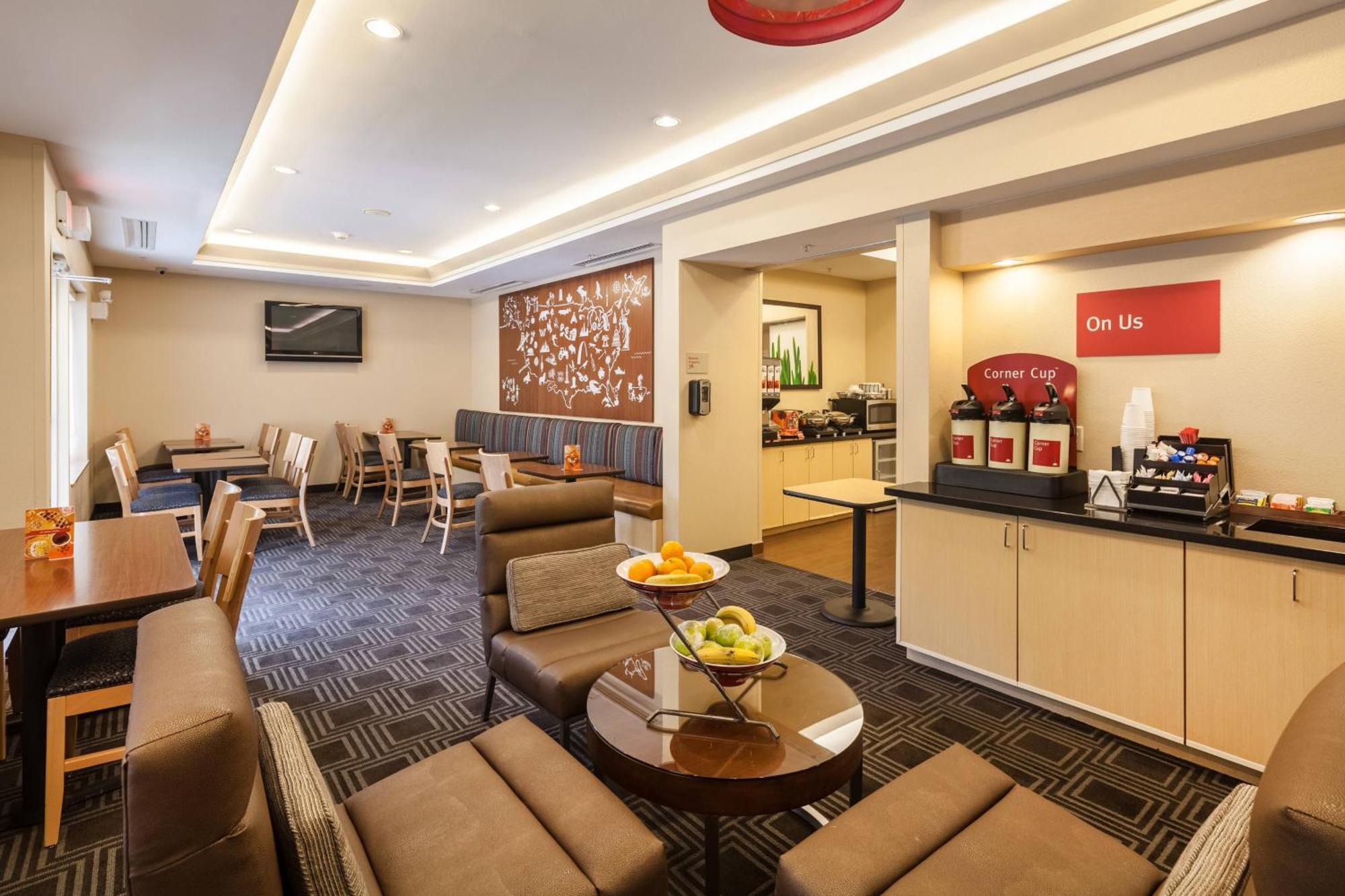 Towneplace Suites Jacksonville Butler Boulevard Екстериор снимка